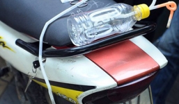 Thanh niên mang theo ma túy đá đi dạo phố